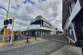 150-712m² Office Options