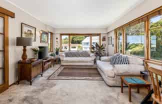 8 Braemar Terrace, Johnsonville