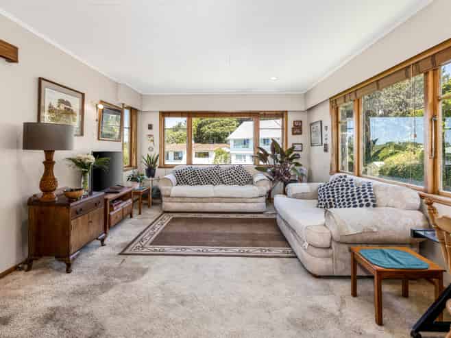 8 Braemar Terrace, Johnsonville