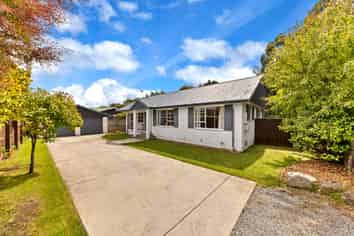 44 Orrick Crescent, Avondale