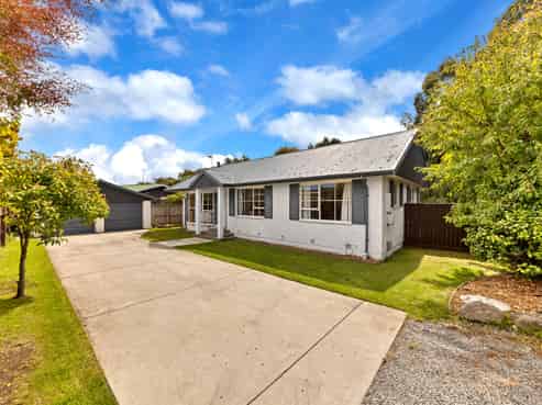 44 Orrick Crescent, Avondale