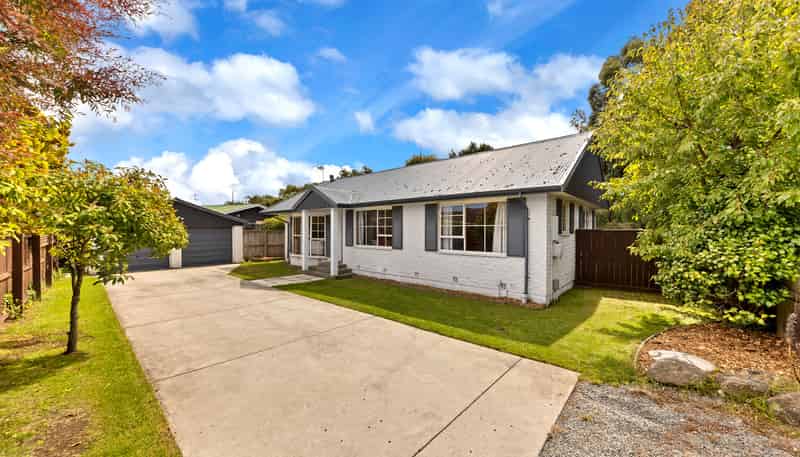 44 Orrick Crescent, Avondale