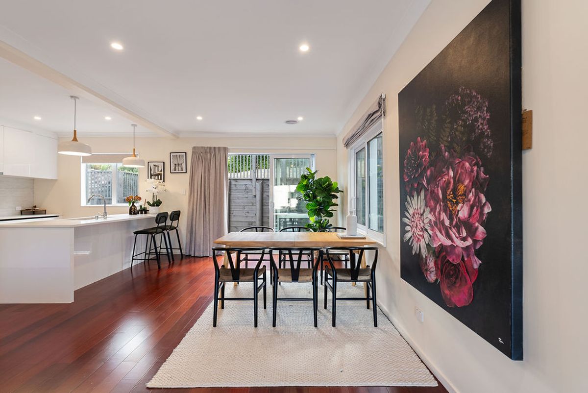 Sunny And Renovated In Karori! - Ansicht 2