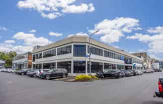 Fully Refurbished Light-Filled Office in Newmarket