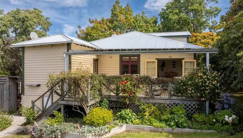 24 Mount Street, Waikouaiti