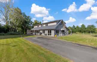 1539 State Highway 1, Tirau