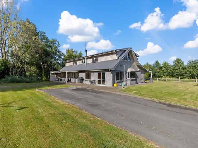 1539 State Highway 1, Tirau