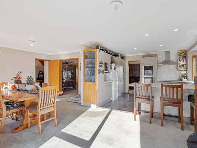 1539 State Highway 1, Tirau