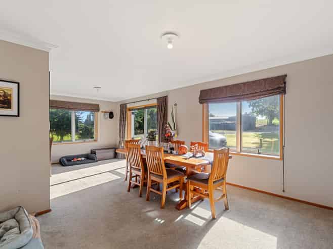 1539 State Highway 1, Tirau