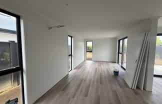 15A Rose Leigh Drive, Cambridge