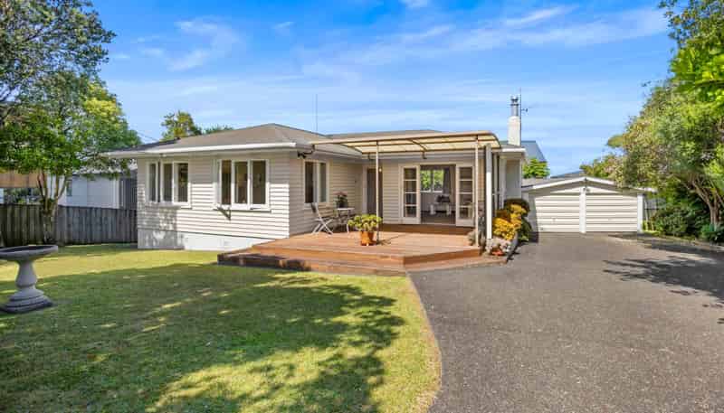 1/414 East Coast Road, Mairangi Bay