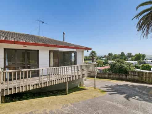 14 Pelorus Street, Welcome Bay