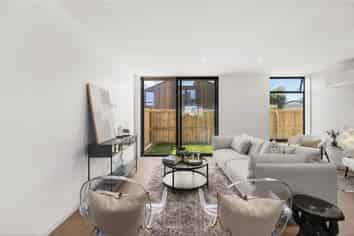 A/96 Apu Crescent, Lyall Bay