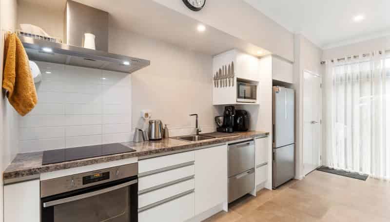 13 Tuatua Road, Hobsonville