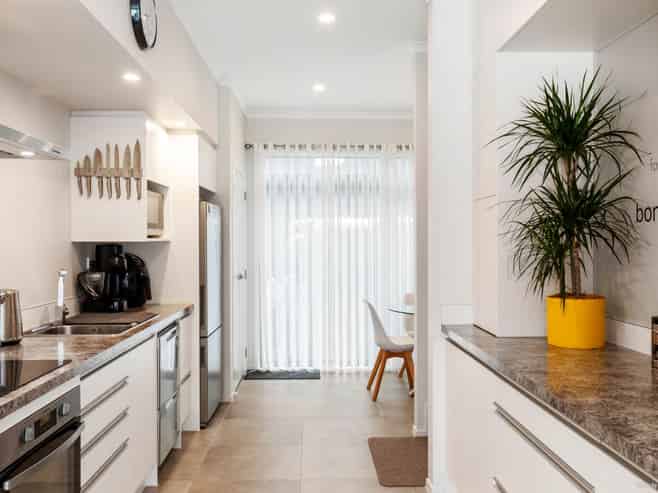 13 Tuatua Road, Hobsonville