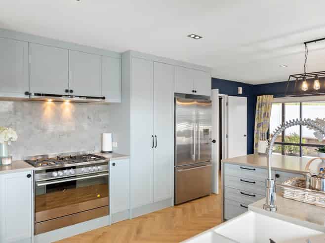 1169 Whangaparaoa Road, Gulf Harbour