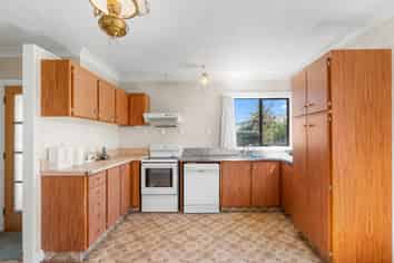 30 Caudron Road, Wigram