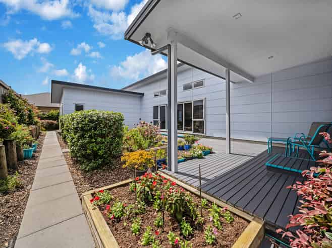 8 CANMORE STREET, Pokeno