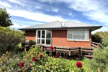 32 Crossleigh Crescent, BALCLUTHA