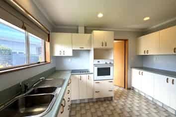 32 Crossleigh Crescent, BALCLUTHA