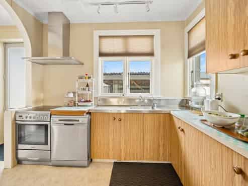 12 Bantry Street, Alexandra