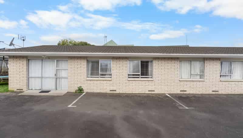 2/6 Snead Place, Hamilton East