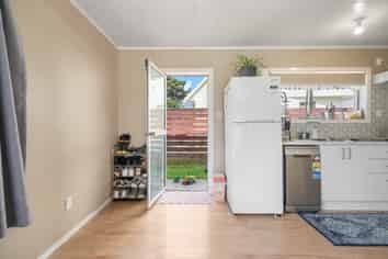 2/6 Snead Place, Hamilton East