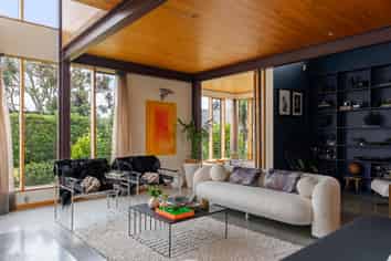 6 Stormanstown Way, Seatoun