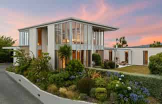 6 Stormanstown Way, Seatoun