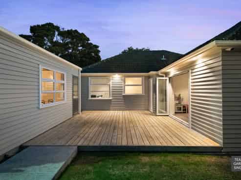 2A Eddowes Street, Manurewa