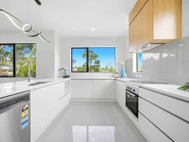 Lot 1-3/52 Lavery Place, Sunnynook
