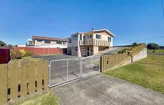 34 Linklater Avenue, Foxton Beach