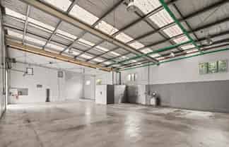 Versatile Industrial Unit Available