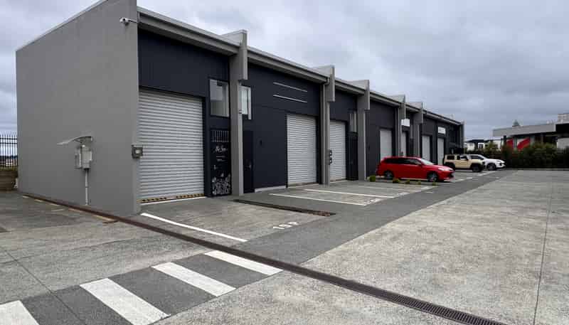 4 Spring Garden Avenue, Westgate