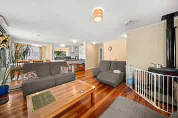 69 Bell Street, Featherston