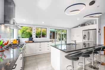 10 Cottle Park Drive, Normandale