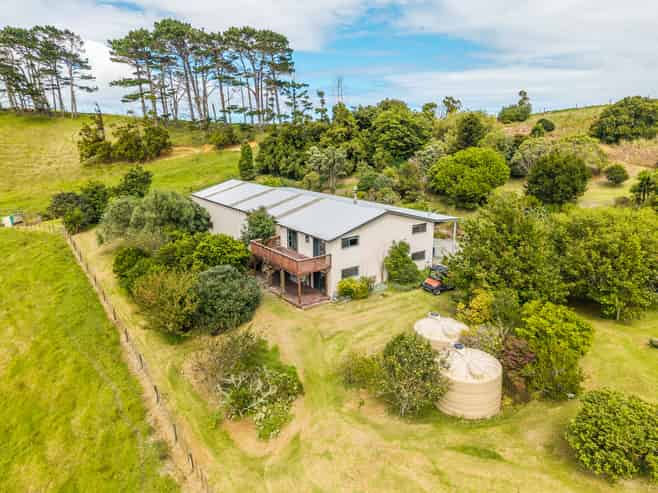 801 Burma Road, Tapora