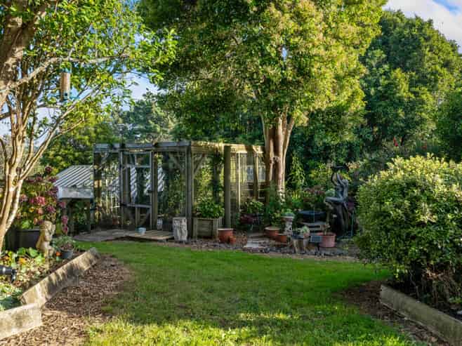 637 Paparata Road, Bombay