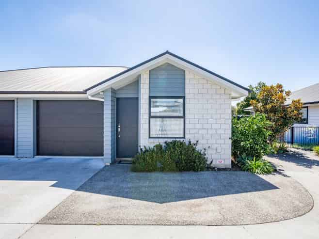 4/278 Tramway Road, Chartwell