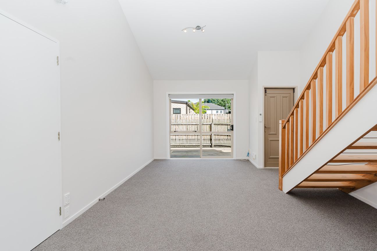 Tidy Townhouse, No Body Corporate - Más