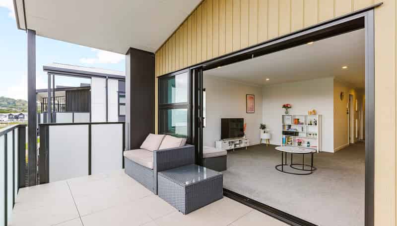 Unit 304/26 Shortfin Place, Flat Bush