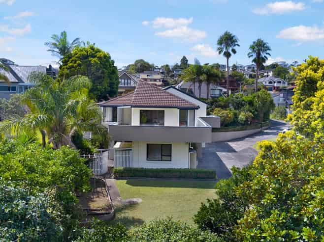 8 Eleanor Place, Blockhouse Bay