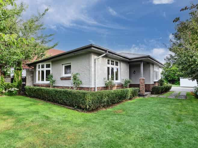 86 Wilton Street, Windsor