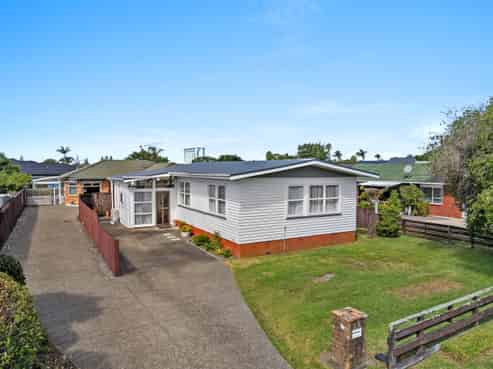5 Hatton Road, Orewa