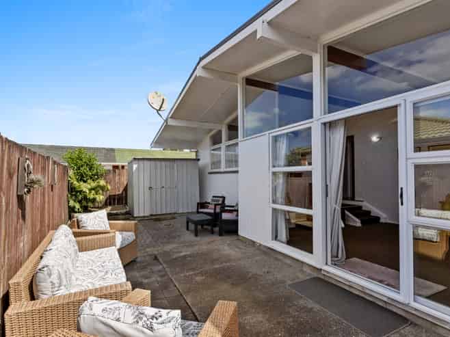 5 Hatton Road, Orewa