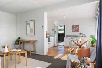 63 Corlett Street, Utuhina