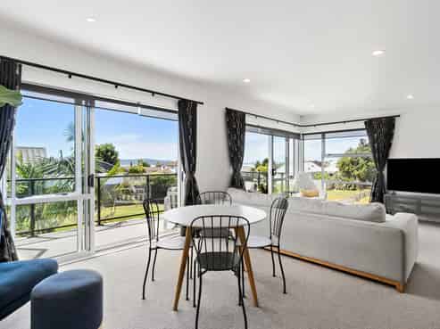 15 Halyard Place, Te Atatu Peninsula