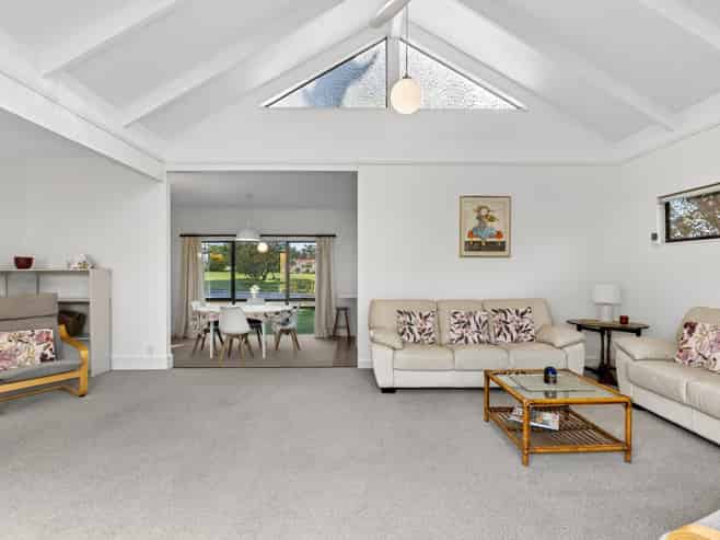 19 Durham Drive, Havelock North