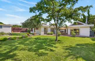 19 Durham Drive, Havelock North