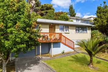 8 Sequoia Place, Sunnynook